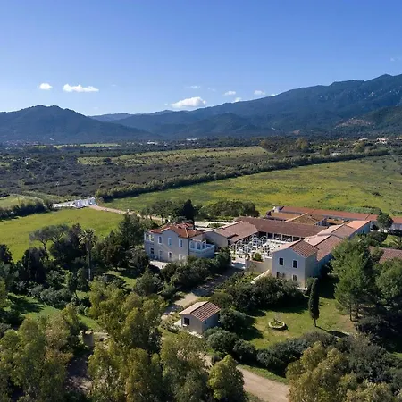 מלון Cavalieri Country 4*