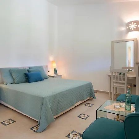 Cavalieri Country 4* פולה