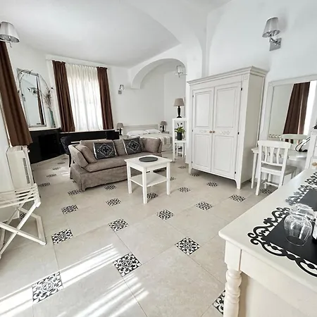 מלון Cavalieri Country 4*