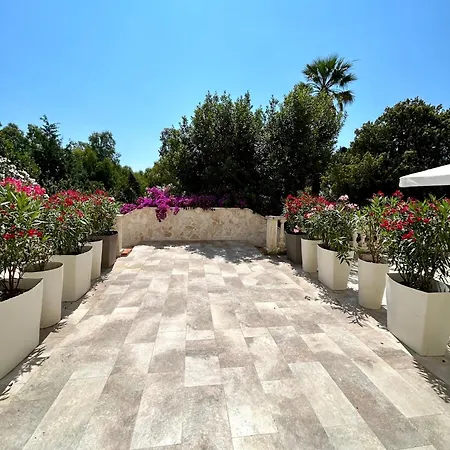 Cavalieri Country מלון 4*