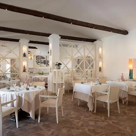 Отель Cavalieri Country 4*