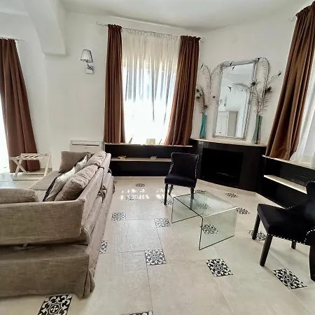 Cavalieri Country ホテル プーラ