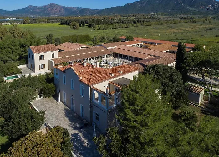 Hotel Cavalieri Country 4*